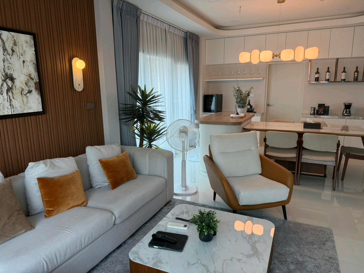 ขายบ้านปทุมธานี รังสิต ธรรมศาสตร์ : ขายด่วน ฟรีเฟอร์ เครื่องใข้ไฟฟ้า
เซนโทรพหล วิภาวดี3 เฟส 1 