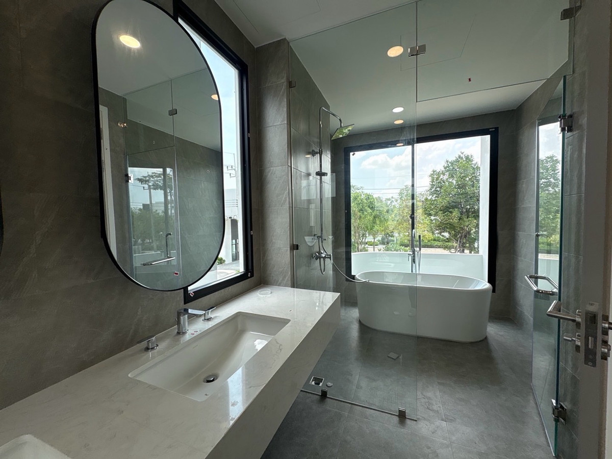 ให้เช่าบ้านลาดกระบัง สุวรรณภูมิ : ให้เช่า บ้านเดี่ยว 3 ชั้น Altitude Forest Onnut - Latkrabang (อัลติจูด ฟอเรสต์ อ่อนนุช - ลาดกระบัง) 
