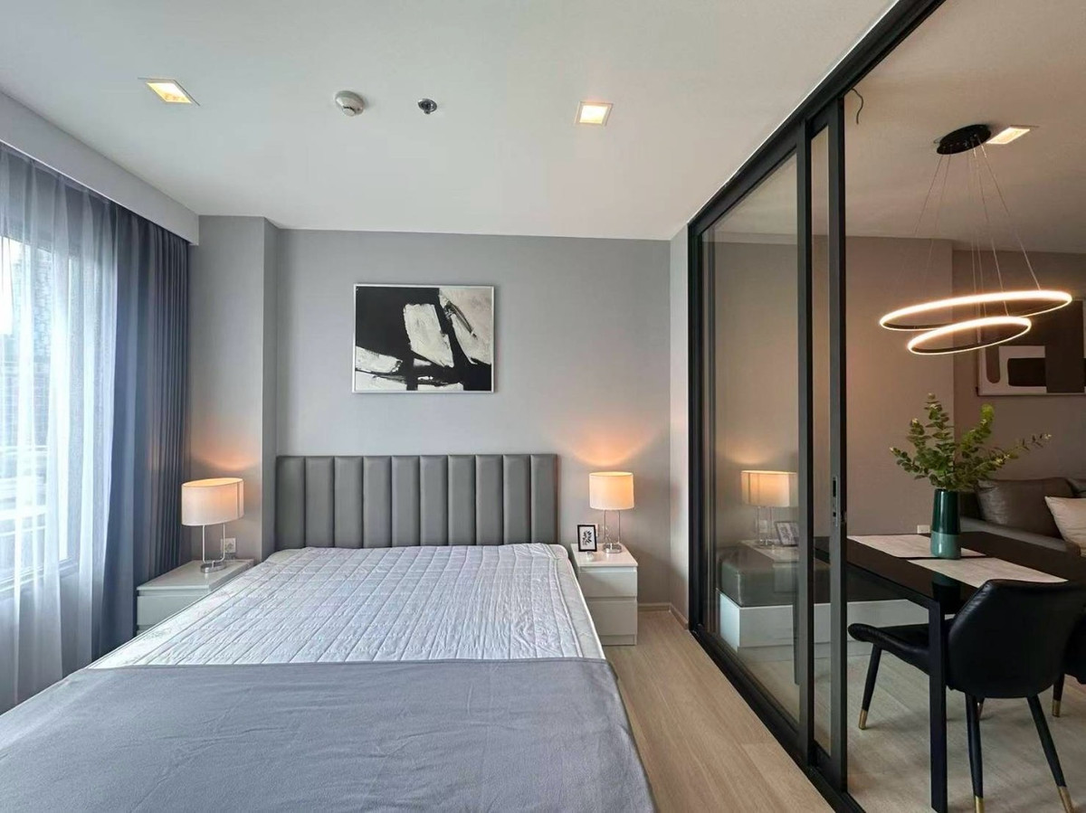 For RentCondoWitthayu, Chidlom, Langsuan, Ploenchit : For rent, very new room, Life One Wireless Condo one bedroom 34sq.m., fully furnished, ready to move in.