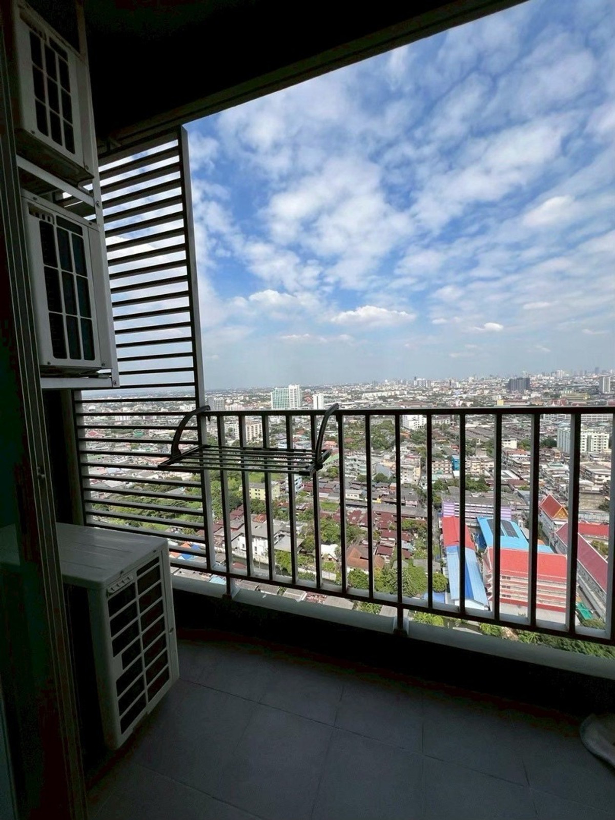 ให้เช่าคอนโดท่าพระ ตลาดพลู วุฒากาศ : 💙@condocurator 💙 ให้เช่า Elio Sathorn - Wutthakat ห้องใหม่ เฟอร์นิเจอร์ครบ [PM4868]