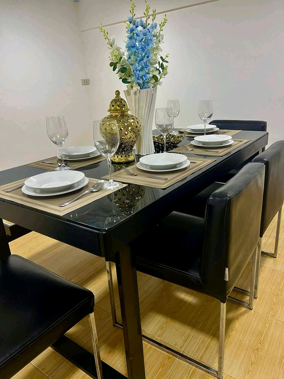 For RentTownhomeRatchadapisek, Huaikwang, Suttisan : 🔥🔥🔥Huai Khwang Mengjai💚💚💚