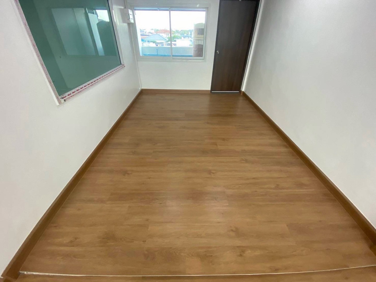 ให้เช่าอาคารพาณิชย์พัฒนาการ ศรีนครินทร์ : ให้เช่าอาคารพาณิชย์ 4 ชั้น ซอยพัฒนาการ 61 ทำเลชุมชน เหมาะทำธุรกิจ