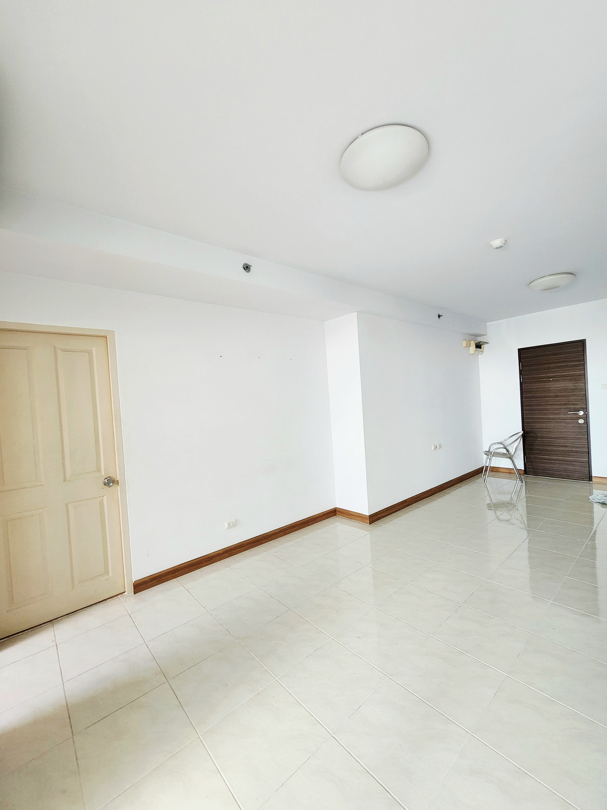 ให้เช่าคอนโดพระราม 5 ราชพฤกษ์ บางกรวย : [ให้เช่า] ห้องใหญ่เบิ้ม 51ตร.ม.! ศุภาลัย ปาร์ค แยกติวานนท์ 🛋️✨ เดินไป Big C ได้เลย!