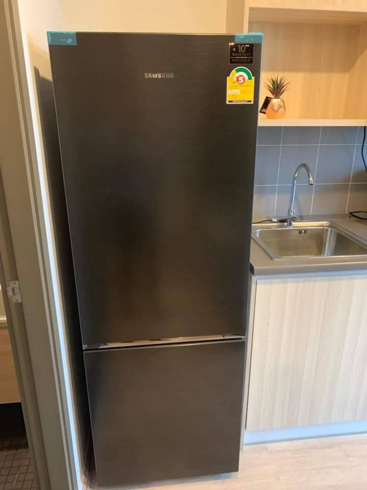 For RentCondoBangna, Bearing, Lasalle : Condo for Rent: Ideo O2 Near BTS Bang Na (approx. 300 meters)