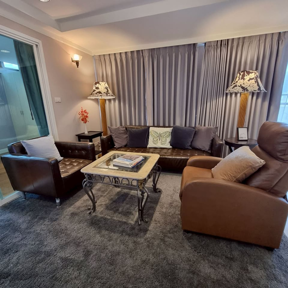 ให้เช่าคอนโดสุขุมวิท อโศก ทองหล่อ : ศุภาลัย เพลส สุขุมวิท 39 2 ห้องนอน🌸คอนโดให้เช่า Supalai Place Sukhumvit 39 