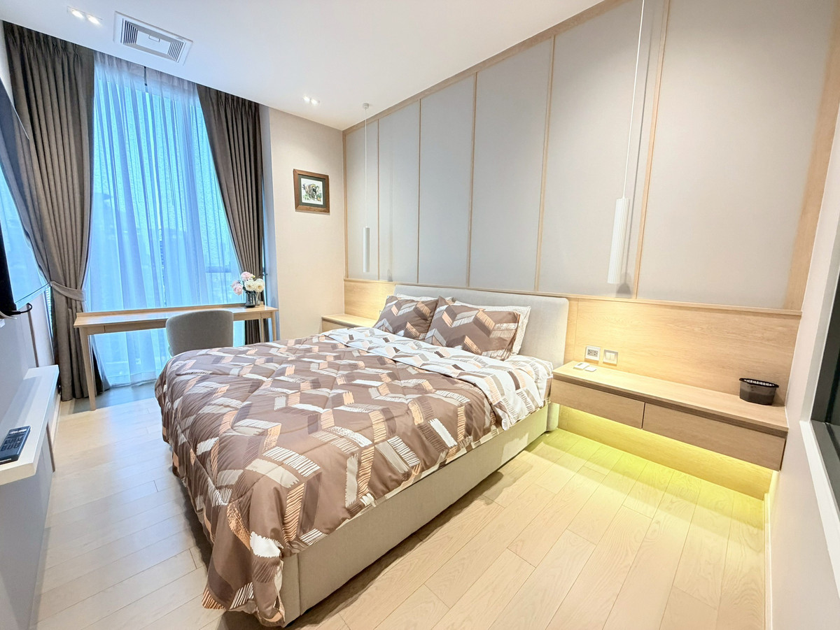 For RentCondoSukhumvit, Asoke, Thonglor : Super Luxury Condo for rent, next to BTS Thonglor✨THE STRAND Thonglor | 2 bedrooms, elegantly decorated. Ready to move in, near Market Place Thonglor.