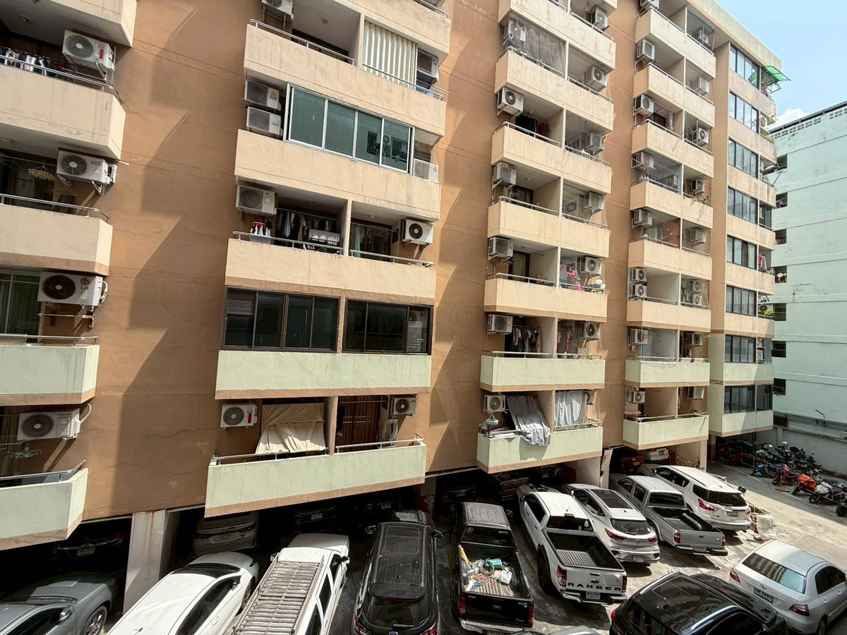 For SaleCondoRatchadapisek, Huaikwang, Suttisan : 📍 Ratchada City Condo - Huai Khwang, condo, good location in the heart of Ratchada zone.