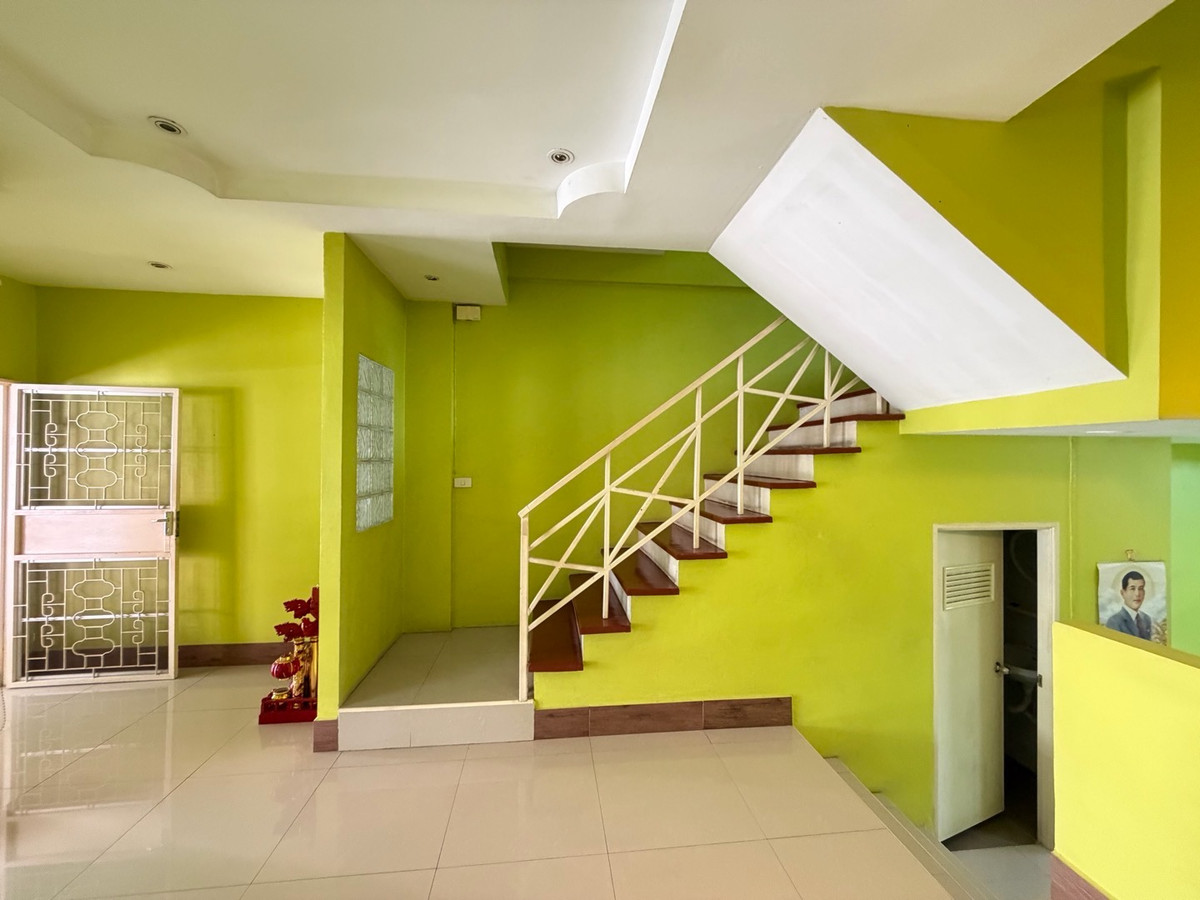 ให้เช่าทาวน์โฮมอ่อนนุช อุดมสุข : ให้เช่าทาวน์โฮม 4นอน 3น้ำ ควีนเพลส3 อ่อนนุช44