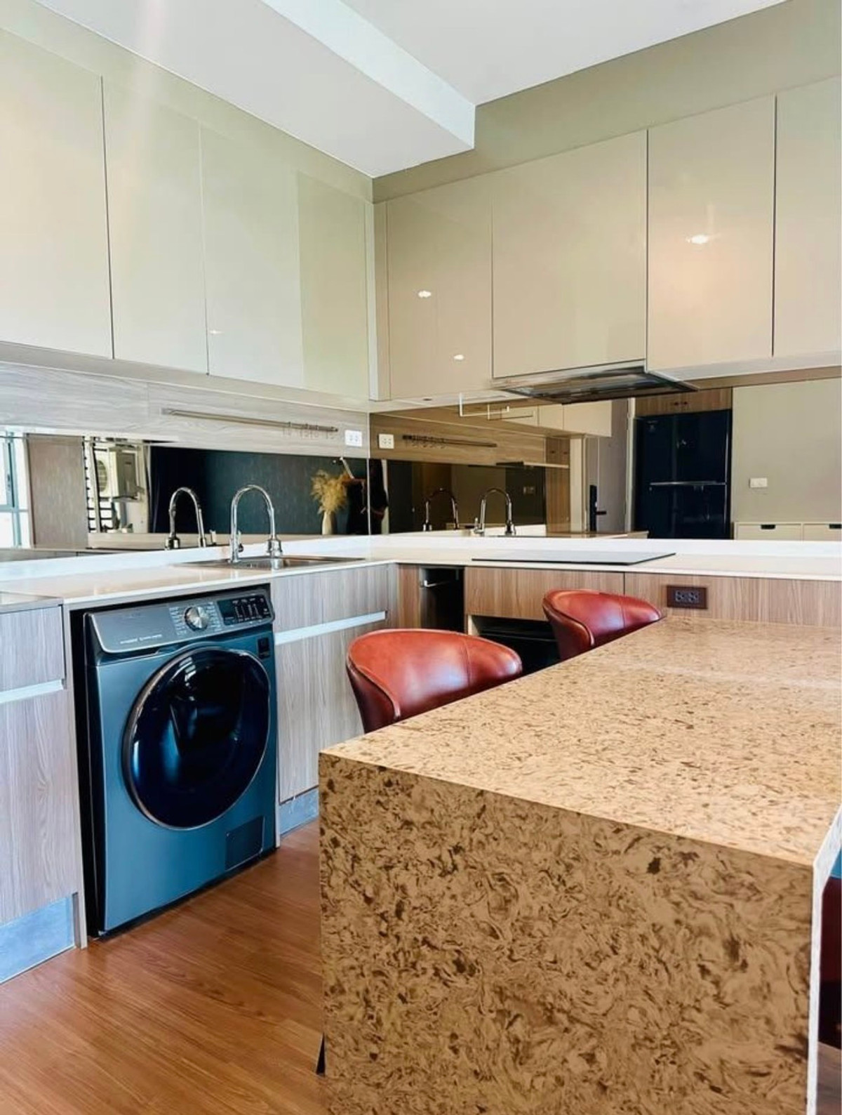 ให้เช่าคอนโดสะพานควาย จตุจักร : 🏙 ให้เช่าคอนโด Ideo Phaholyothin – Chatuchak ห้องมุม ชั้นสูง วิวสวนจตุจักร