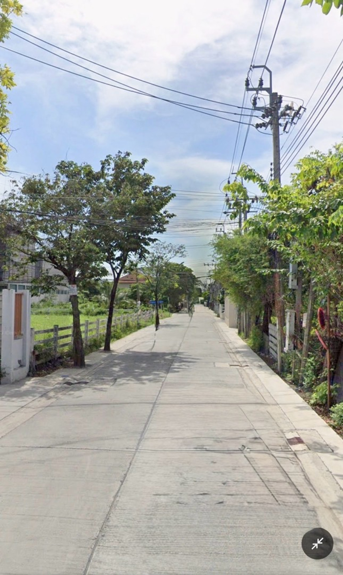 For SaleLandChokchai 4, Ladprao 71, Ladprao 48, : Land for Sale Nak Niwat 198 sq.w Subdivided into 7 Plots Suitable for Townhome Development Near Central EastVille Ladprao