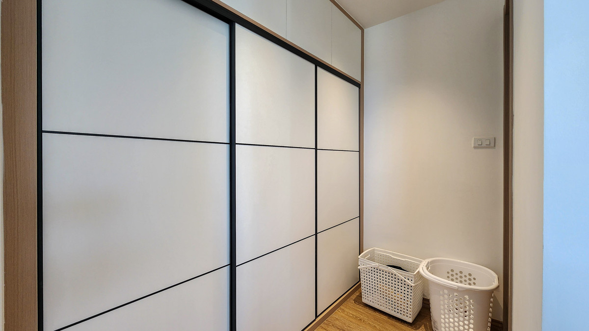 ให้เช่าคอนโดเชียงใหม่ : ยูนิตพิเศษ ขนาดใหญ่กว่าปกติ คอนโด 3 ห้องนอน ชั้นบนสุด วิวภูเขา ใกล้สนามบิน