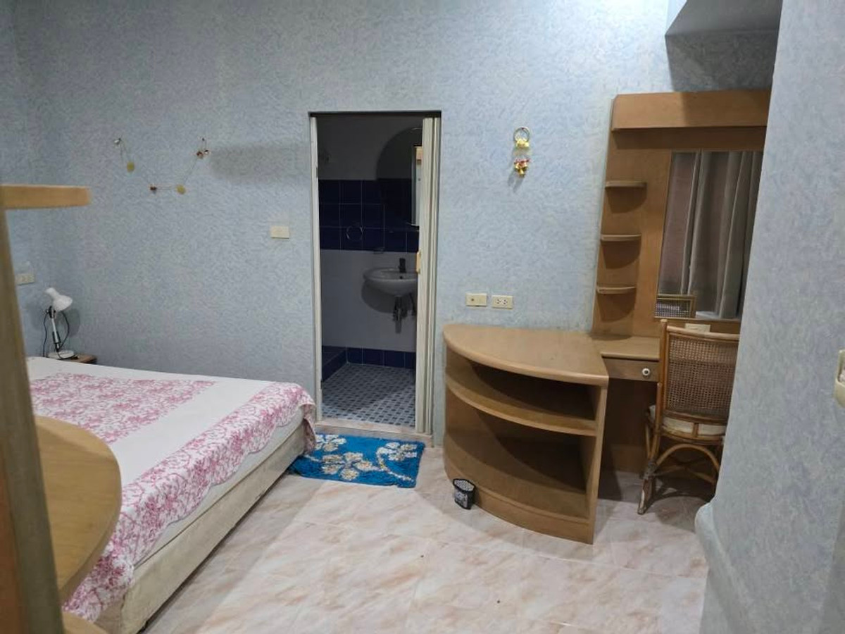 ขายอาคารพาณิชย์พัทยา บางแสน ชลบุรี สัตหีบ : ✅อาคารพาณิชย์ ตึกหัวมุม ทำเลดี รีโนเวทแล้ว ✅ Jomtien Complex Plaza จอมเทียน คอมเพล็กซ์ พลาซ่า