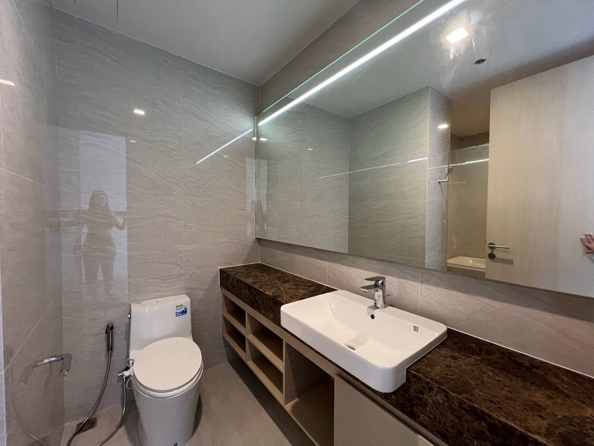 ให้เช่าคอนโดสุขุมวิท อโศก ทองหล่อ : 💙For Rent💙 Noble State Sukhumvit 39 – Rare Penthouse Unit!
✨ Brand New