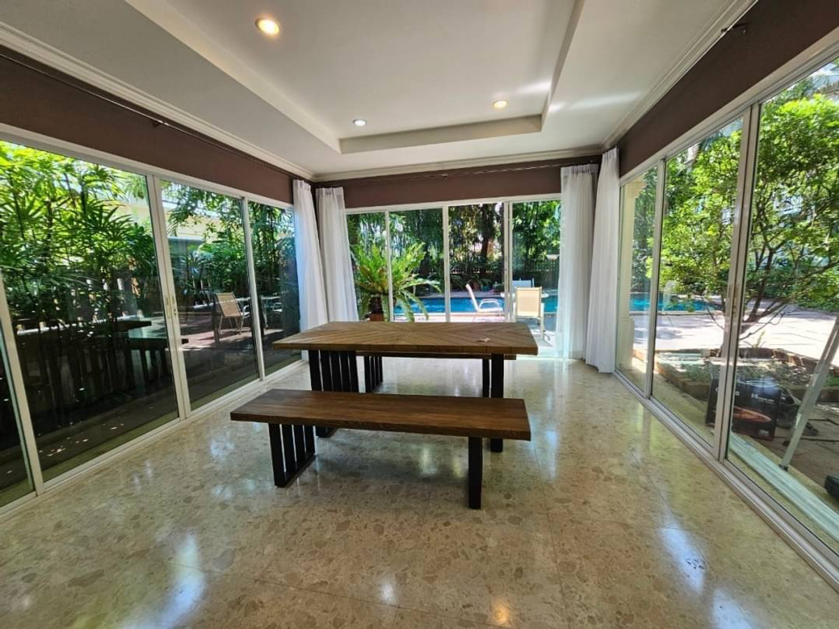 For RentHouseBangna, Bearing, Lasalle : Prukpirom regent sukhumvit for rent 