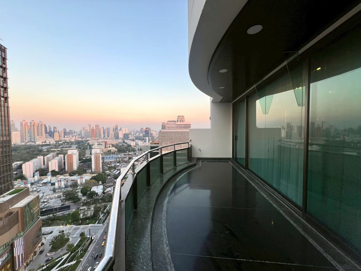 ให้เช่าคอนโดคลองเตย กล้วยน้ำไท : ✅ให้เช่าห้อง Penthouses ว่างพร้อมเข้าอยู่🔥Lumpini Park View ( 3 ห้องนอน 4 ห้องน้ำ, 267 ตรม.) ราคาเช่า 150,000/month Tel.0922635410 เอิร์ธ