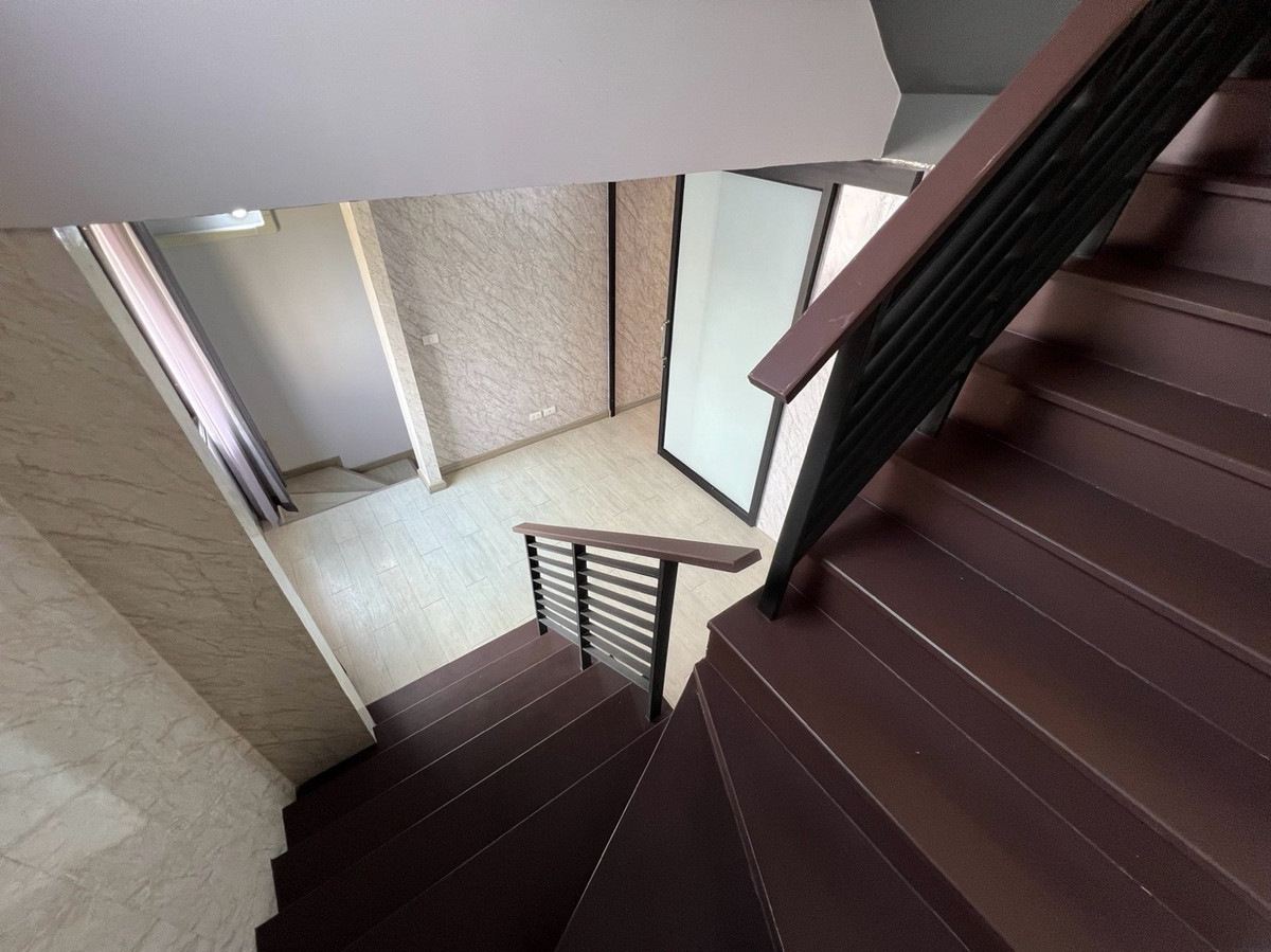 For RentHome OfficeOnnut, Udomsuk : For rent, Modern Home Office, Soi On Nut 30, Sukhumvit 77, Bangkok | FOR RENT - MODERN HOME OFFICE SOI ONNUT 30 SUKHUMVIT 77, BANGKOK