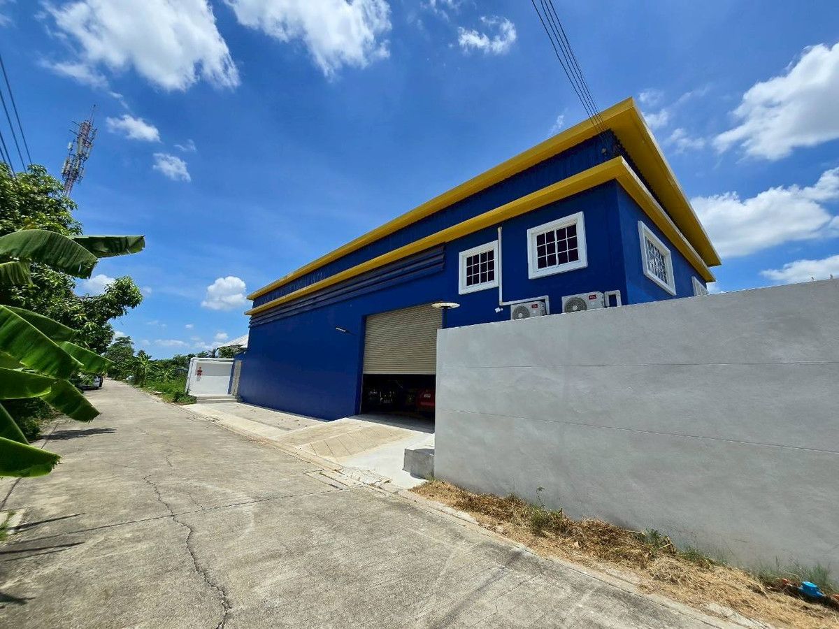 For RentWarehouseBang kae, Phetkasem : Warehouse/office for rent, Phutthamonthon Sai 2, Sala Thammasop Subdistrict, Thawi Watthana District, Bangkok, area 405 sq m.