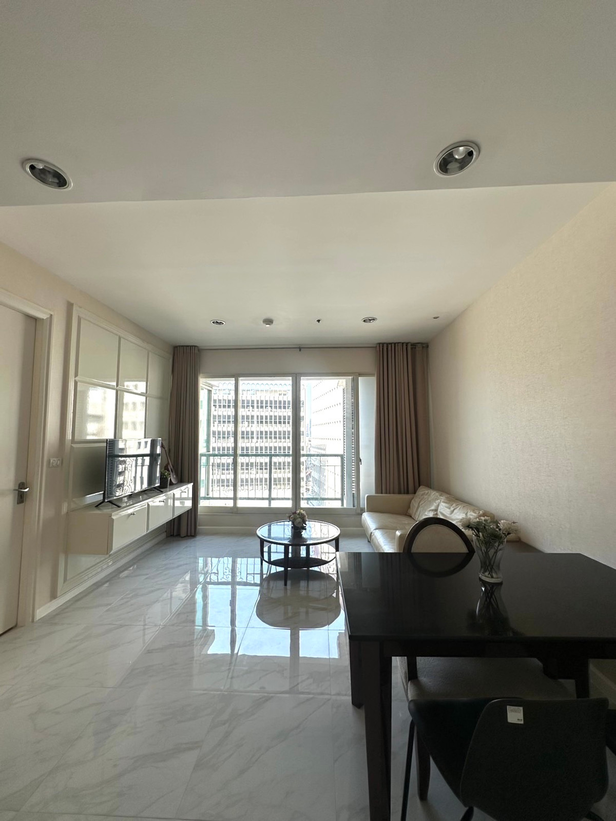ให้เช่าคอนโดวิทยุ ชิดลม หลังสวน : For Rent Condo The Address Chidlom Fully Furnished(S15-6657)