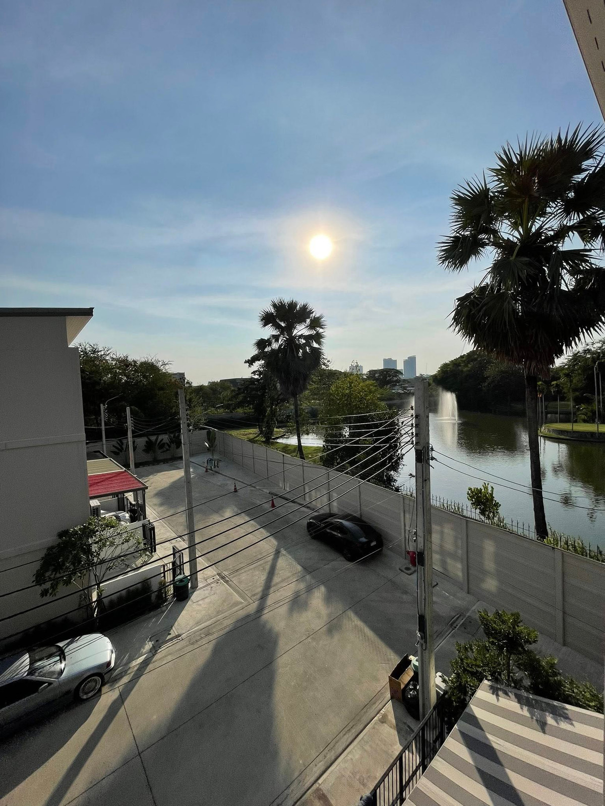 For SaleTownhomePattanakan, Srinakarin : K-6800 SALE 🔥🔥 Townhome Patio Srinakarin Rama 9 ready to move in, house facing south.