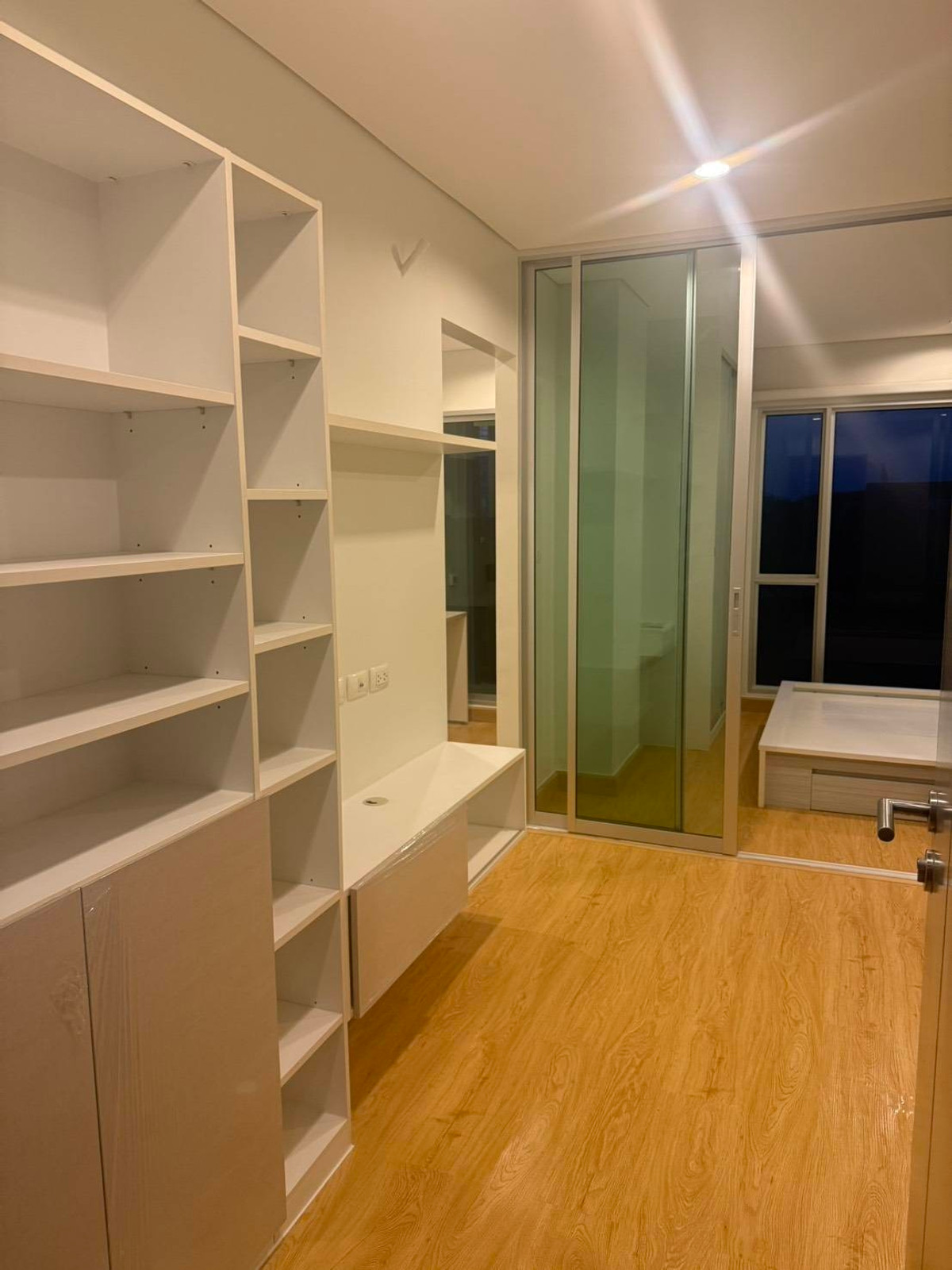 For SaleCondoRama 2, Bang Khun Thian : Condo for sale Serrano Rama 2, size 28 sq m., fully built-in furniture, near Central Rama 2.