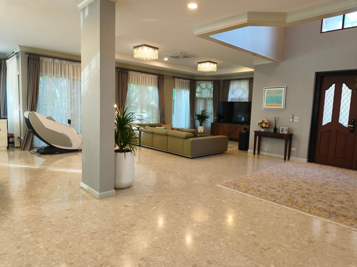 ให้เช่าบ้านบางนา แบริ่ง ลาซาล : พฤกษ์ภิรมย์ รีเจนท์ สุขุมวิท ให้เช่า