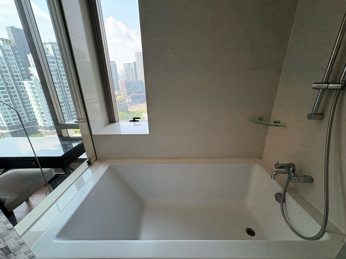 ให้เช่าคอนโดสุขุมวิท อโศก ทองหล่อ : 🐶Dog Friendly🐶🔥Rent 2BR🔥75sqm🔥Floor14🔥68,000/month🔥