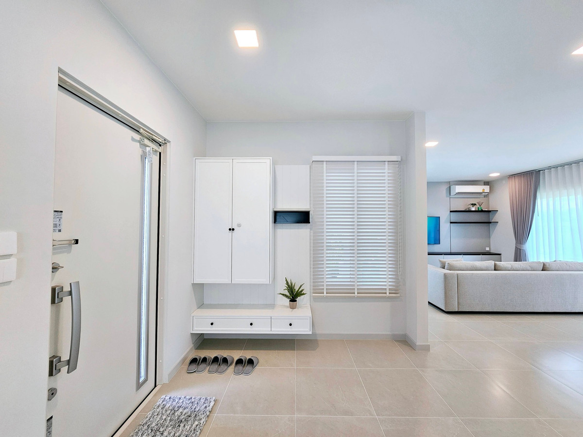 ให้เช่าบ้านบางนา แบริ่ง ลาซาล : 📌ให้เช่า ชัยพฤกษ์ บางนา กม.15 บ้านเดี่ยว ที่ดิน 62.1 ตร.ว. 3 ห้องนอน 4ห้องน้ำ ใกล้ทางด่วนบูรพาวิถี และสนามบินสุวรรณภูมิ เฟอร์นิเจอร์+เครื่องใช้ไฟฟ้าครบ (Fully Furnished )