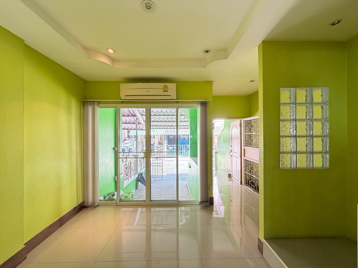 ให้เช่าทาวน์โฮมอ่อนนุช อุดมสุข : ให้เช่าทาวน์โฮม 4นอน 3น้ำ ควีนเพลส3 อ่อนนุช44