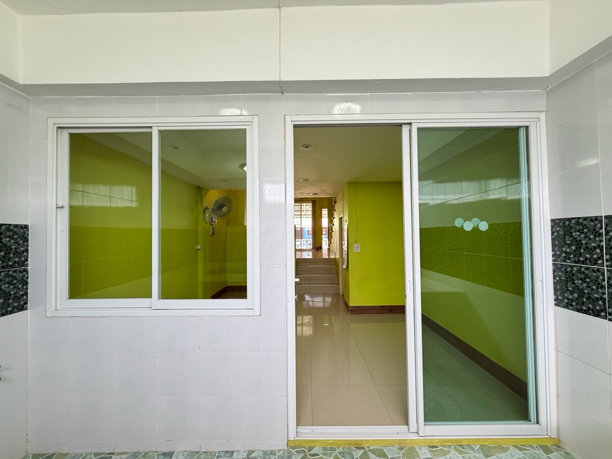 ให้เช่าทาวน์โฮมอ่อนนุช อุดมสุข : ให้เช่าทาวน์โฮม 4นอน 3น้ำ ควีนเพลส3 อ่อนนุช44