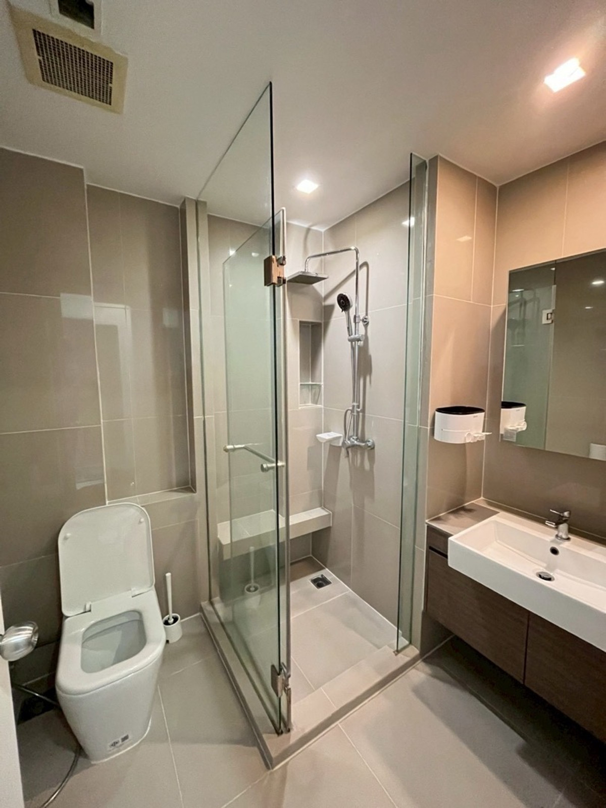 ให้เช่าคอนโดรัชดา ห้วยขวาง : 🔹Quinn Ratchada17🔹 1Bedroom 45sq.m Good viewe Good vibe🫡