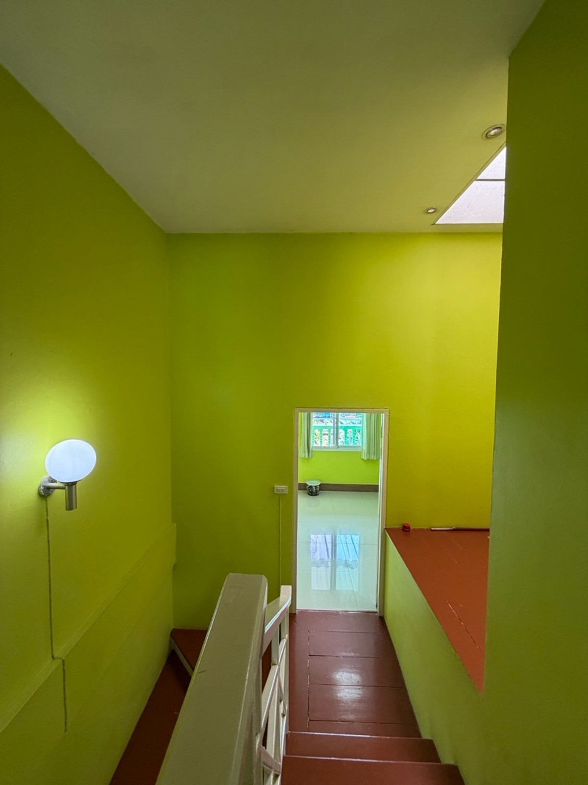 ให้เช่าทาวน์โฮมอ่อนนุช อุดมสุข : ให้เช่าทาวน์โฮม 4นอน 3น้ำ ควีนเพลส3 อ่อนนุช44