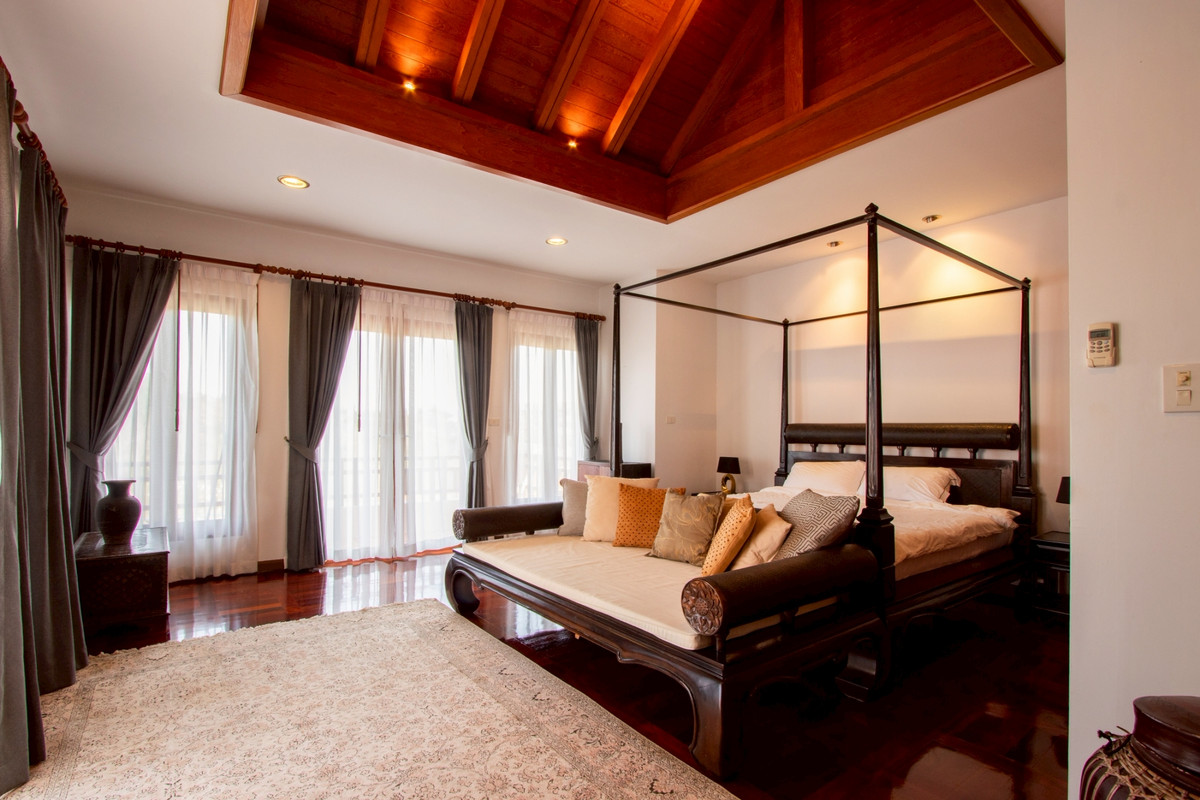 พัทยา บางแสน ชลบุรี สัตหีบ : ขาย/ให้เช่า พูลวิลล่าหรู "พร้อมท่าเรือส่วนตัว" View Talay Marina เดินลงหาดพัทยาได้เลย! 🏖️🛥️