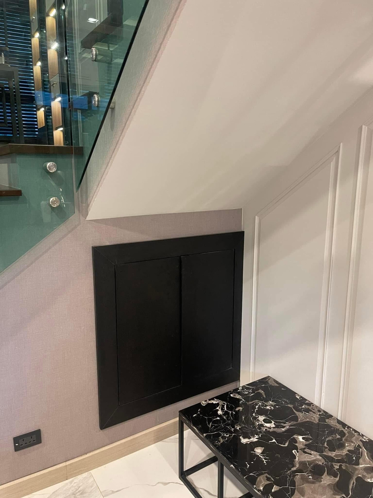 ให้เช่าบ้านสะพานควาย จตุจักร : #ให้เช่า ทาวน์โฮมหรู 3.5ชั้น The Eight (จตุจักร–รัชดา) Modern Luxury Style | Privacy Residence 📍ทำเลนี้เหมาะกับครอบครัวที่ต้องการบ้านใจกลางเมือง แต่ยังคงความเป็นส่วนตัวสูง ใกล้ BTS–MRT สถานีเซ็นทรัลลาดพร้าว