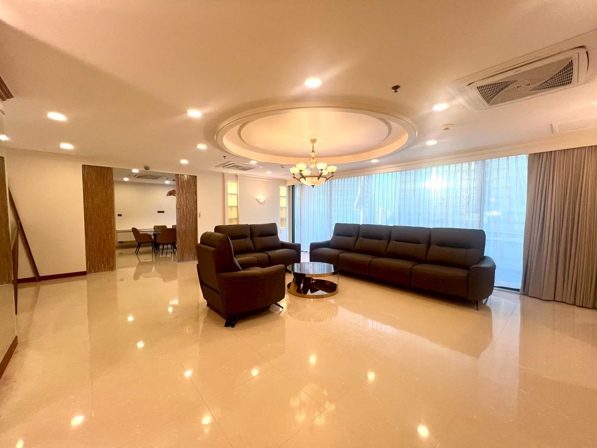 ให้เช่าคอนโดคลองเตย กล้วยน้ำไท : ✅ให้เช่าห้อง Penthouses ว่างพร้อมเข้าอยู่🔥Lumpini Park View ( 3 ห้องนอน 4 ห้องน้ำ, 267 ตรม.) ราคาเช่า 150,000/month Tel.0922635410 เอิร์ธ