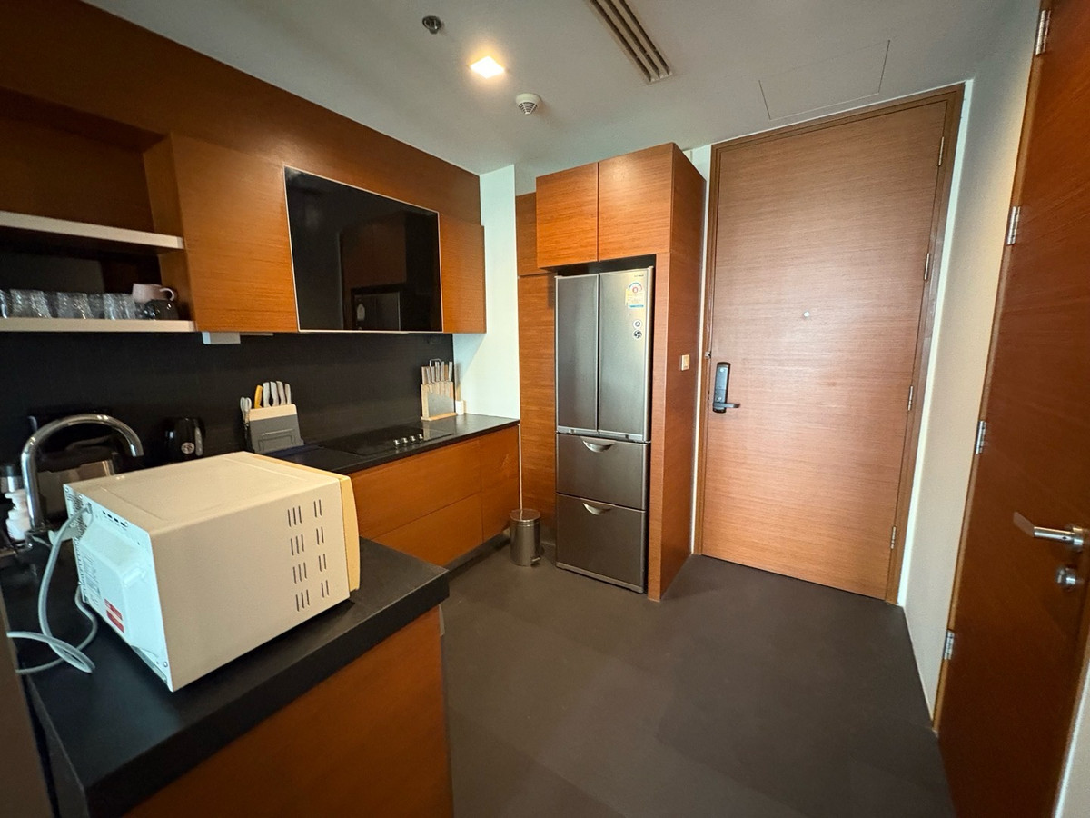 ให้เช่าคอนโดสุขุมวิท อโศก ทองหล่อ : 🐶Dog Friendly🐶🔥Rent 2BR🔥75sqm🔥Floor14🔥68,000/month🔥