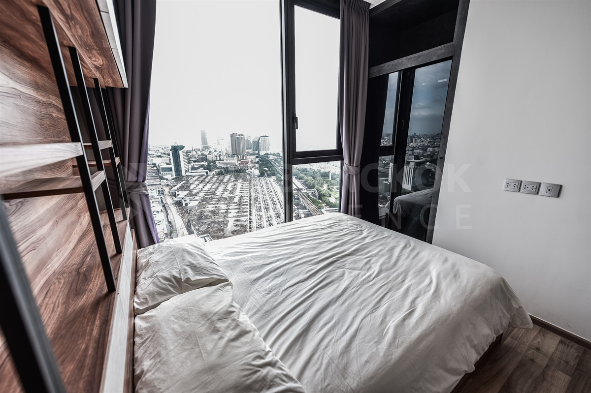 For SaleCondoSapankwai,Jatujak : 🔥Good Deal 🔥The Line Jatujak Mochit 1B1B 27 sqm. Just 4MB Call Ms.Angel(Aumi)0658209572