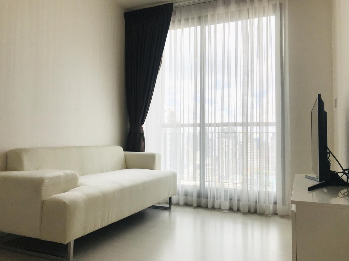 For SaleCondoSukhumvit, Asoke, Thonglor : Condo for sale Rhythm Sukhumvit 42 BTS-Ekkamai Phra Khanong, Khlong Toei District, Bangkok CX-84423