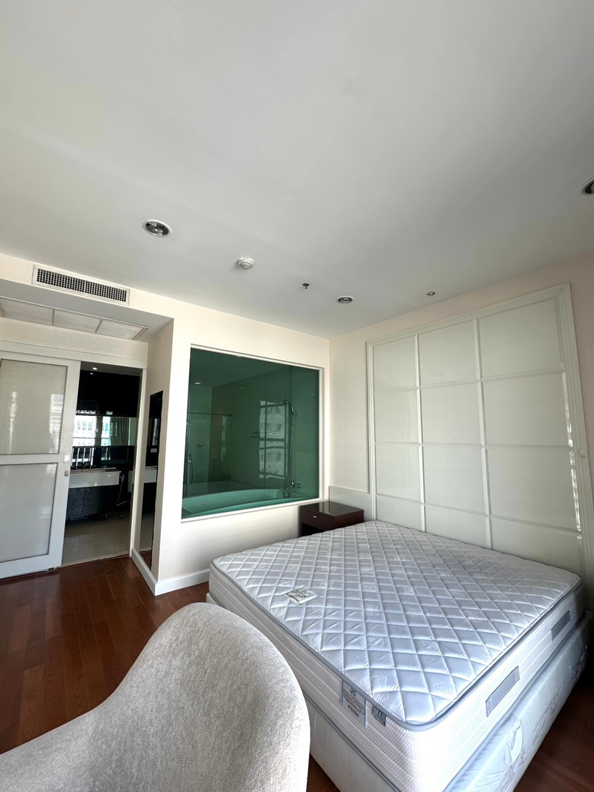 ให้เช่าคอนโดวิทยุ ชิดลม หลังสวน : For Rent Condo The Address Chidlom Fully Furnished(S15-6657)