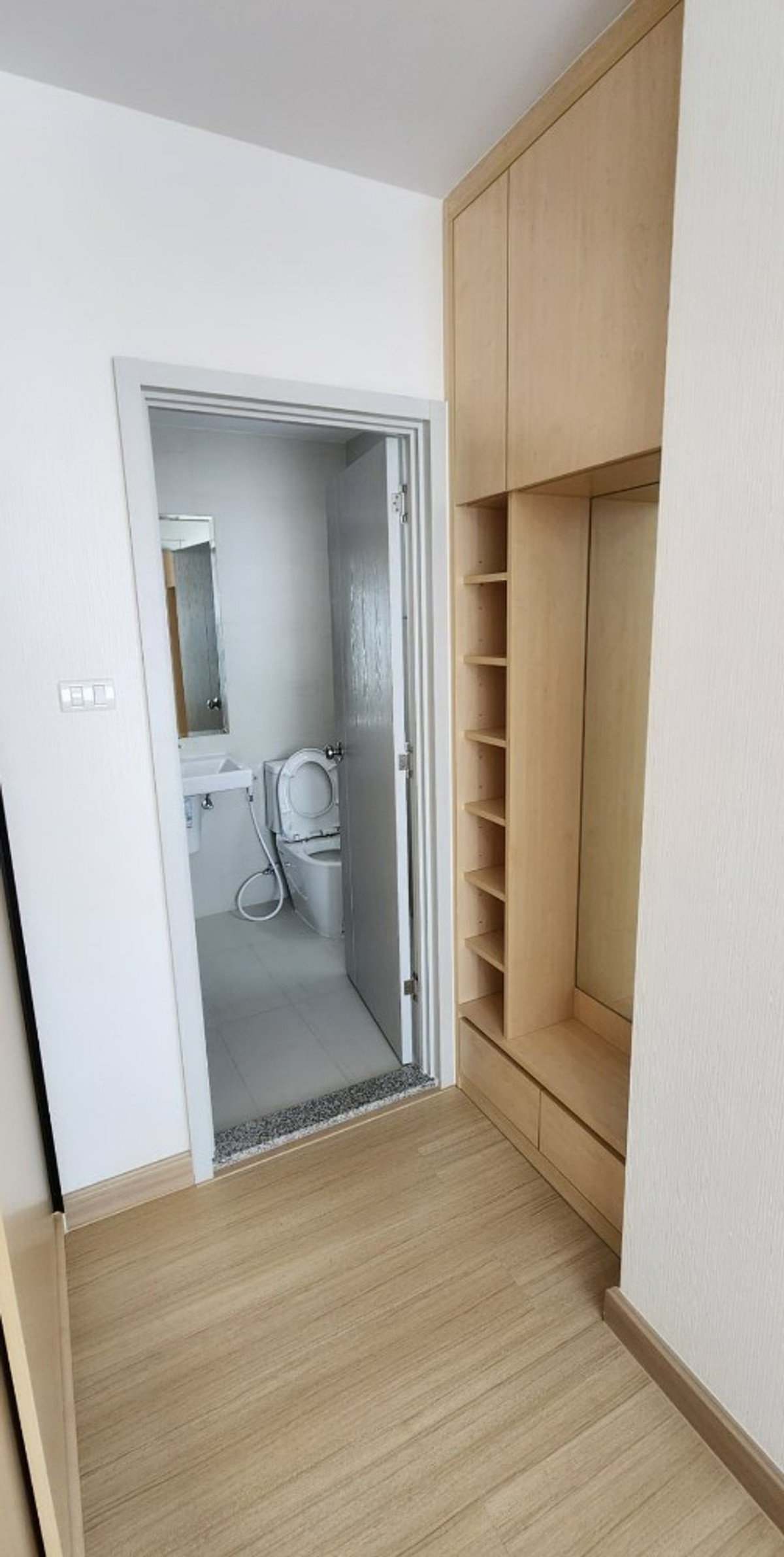 ให้เช่าคอนโดรามคำแหง หัวหมาก : ✅ SVR227 ✅ Line : @p2nproperty