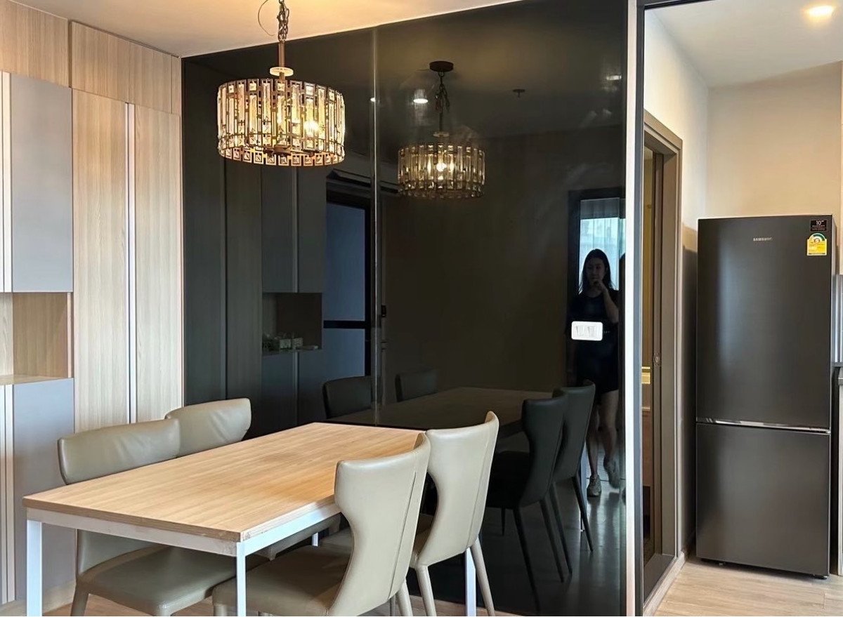 For RentCondoBangna, Bearing, Lasalle : Condo for Rent: Ideo O2 Near BTS Bang Na (approx. 300 meters)