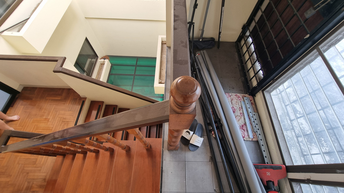 For RentTownhomeSukhumvit, Asoke, Thonglor : Townhouse for rent in Phrom Phong, suitable for living. Or make a home office of 500 sq m.