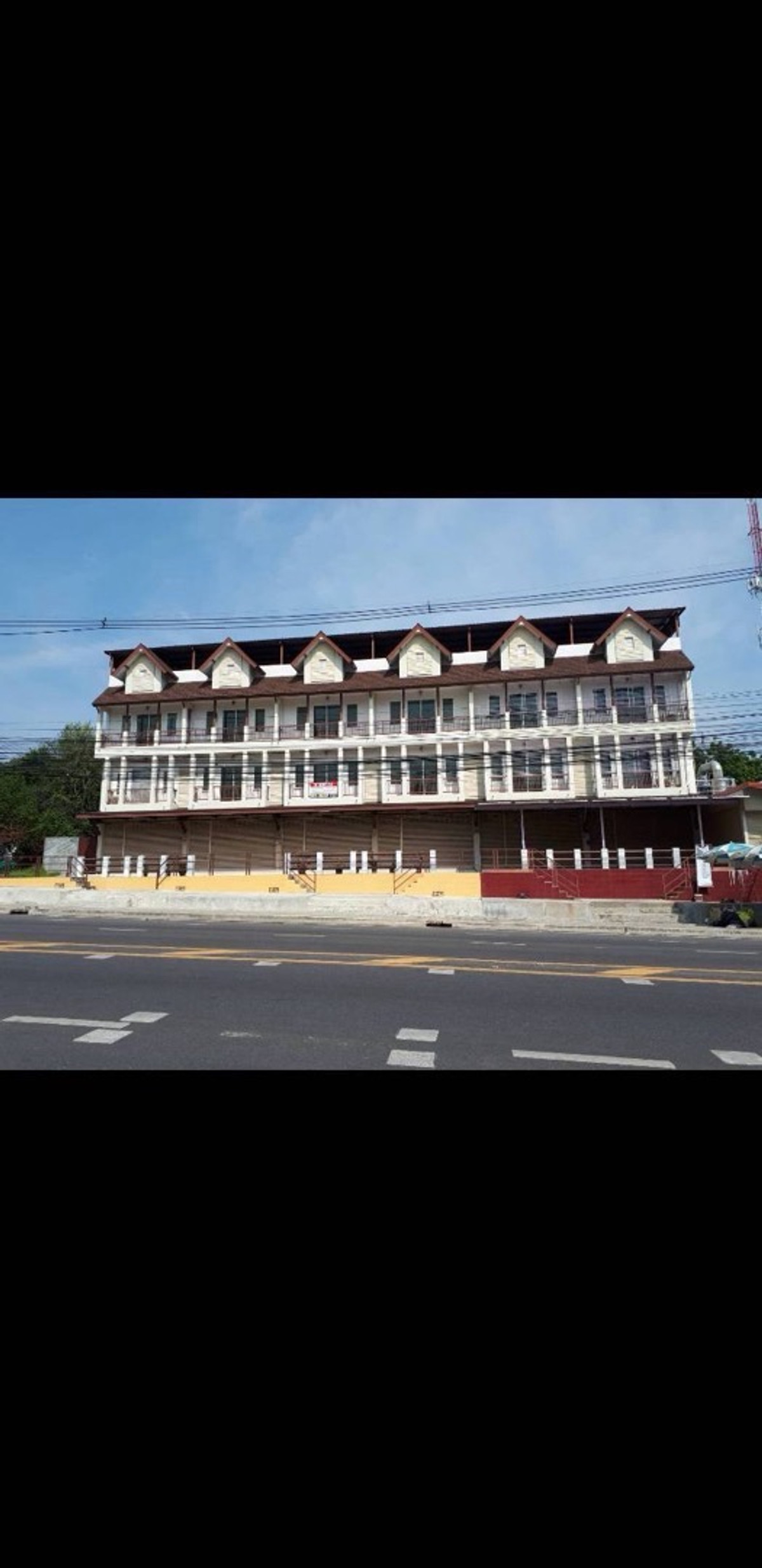 For SaleShop HousePattaya, Bangsaen, Chonburi : Commercial building for sale in Ang Sila Chonburi corner unit on main road near Na Jasa Tai Chue Shrine and Ang Sila Fish Market investment location