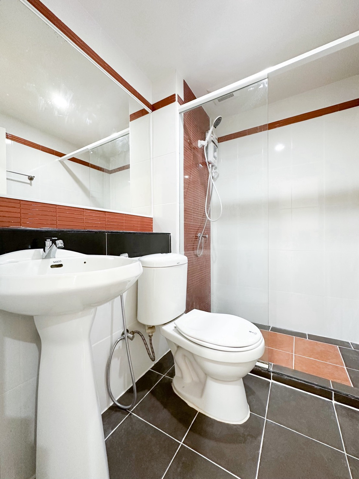 For SaleCondoBang Sue, Wong Sawang, Tao Pun : sell !! Condo Regent Home 6/1 (Regent Home 6/1) stylish life, easy installments.