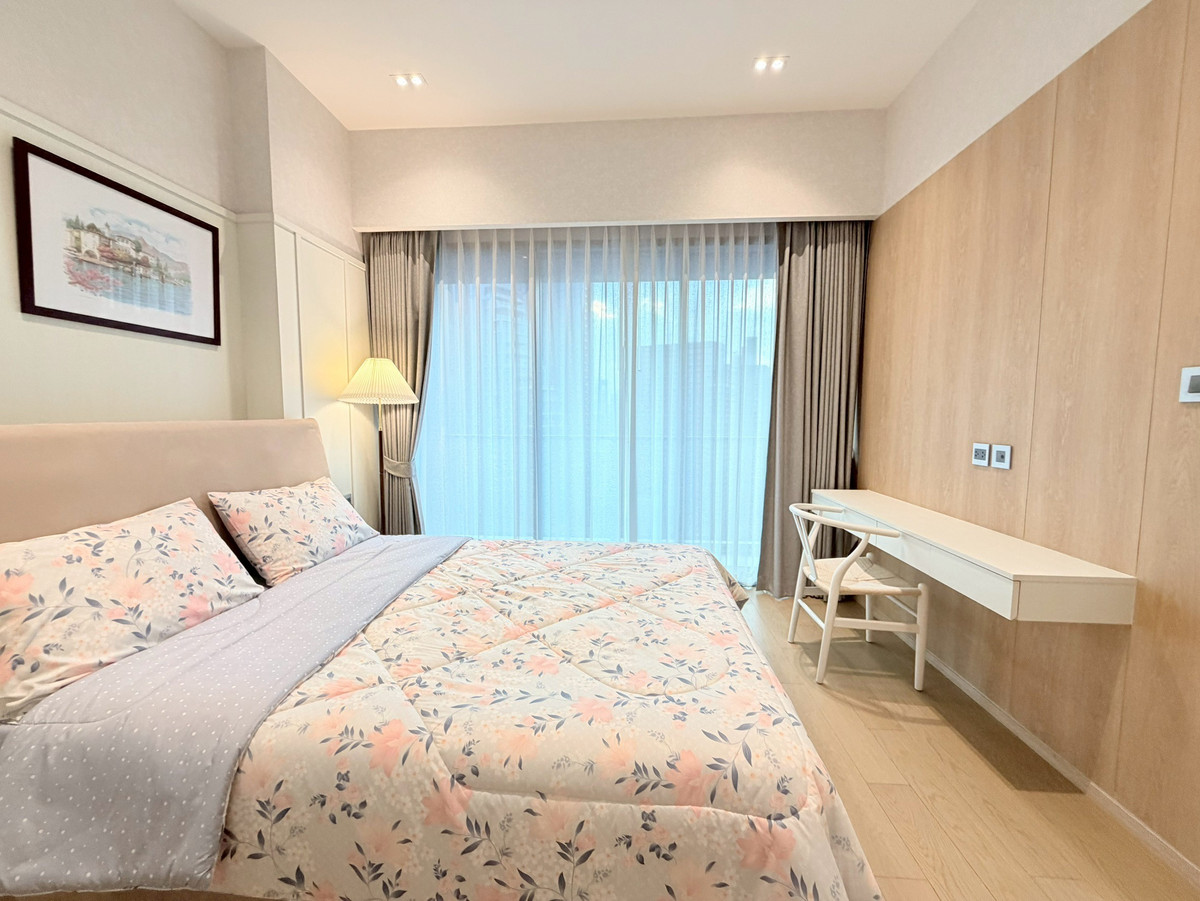 For RentCondoSukhumvit, Asoke, Thonglor : Super Luxury Condo for rent, next to BTS Thonglor✨THE STRAND Thonglor | 2 bedrooms, elegantly decorated. Ready to move in, near Market Place Thonglor.