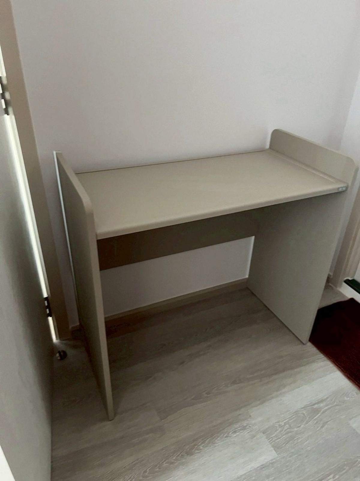 ให้เช่าคอนโดท่าพระ ตลาดพลู วุฒากาศ : 💙@condocurator 💙 ให้เช่า Elio Sathorn - Wutthakat ห้องใหม่ เฟอร์นิเจอร์ครบ [PM4868]