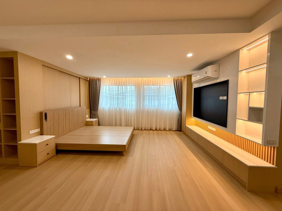 ให้เช่าบ้านรามคำแหง หัวหมาก : WS6861 🏡 ให้เช่า บ้านเดี่ยว ย่านหัวหมาก – ศรีกรีฑา ใกล้รถไฟฟ้า บรรยากาศเงียบสงบ เป็นส่วนตัว เพียง 65,000 บาท / เดือน