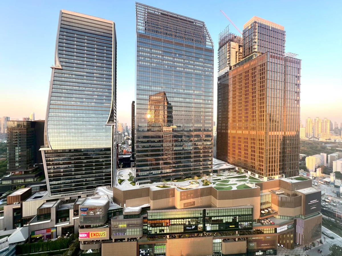 ให้เช่าคอนโดคลองเตย กล้วยน้ำไท : ✅ให้เช่าห้อง Penthouses ว่างพร้อมเข้าอยู่🔥Lumpini Park View ( 3 ห้องนอน 4 ห้องน้ำ, 267 ตรม.) ราคาเช่า 150,000/month Tel.0922635410 เอิร์ธ