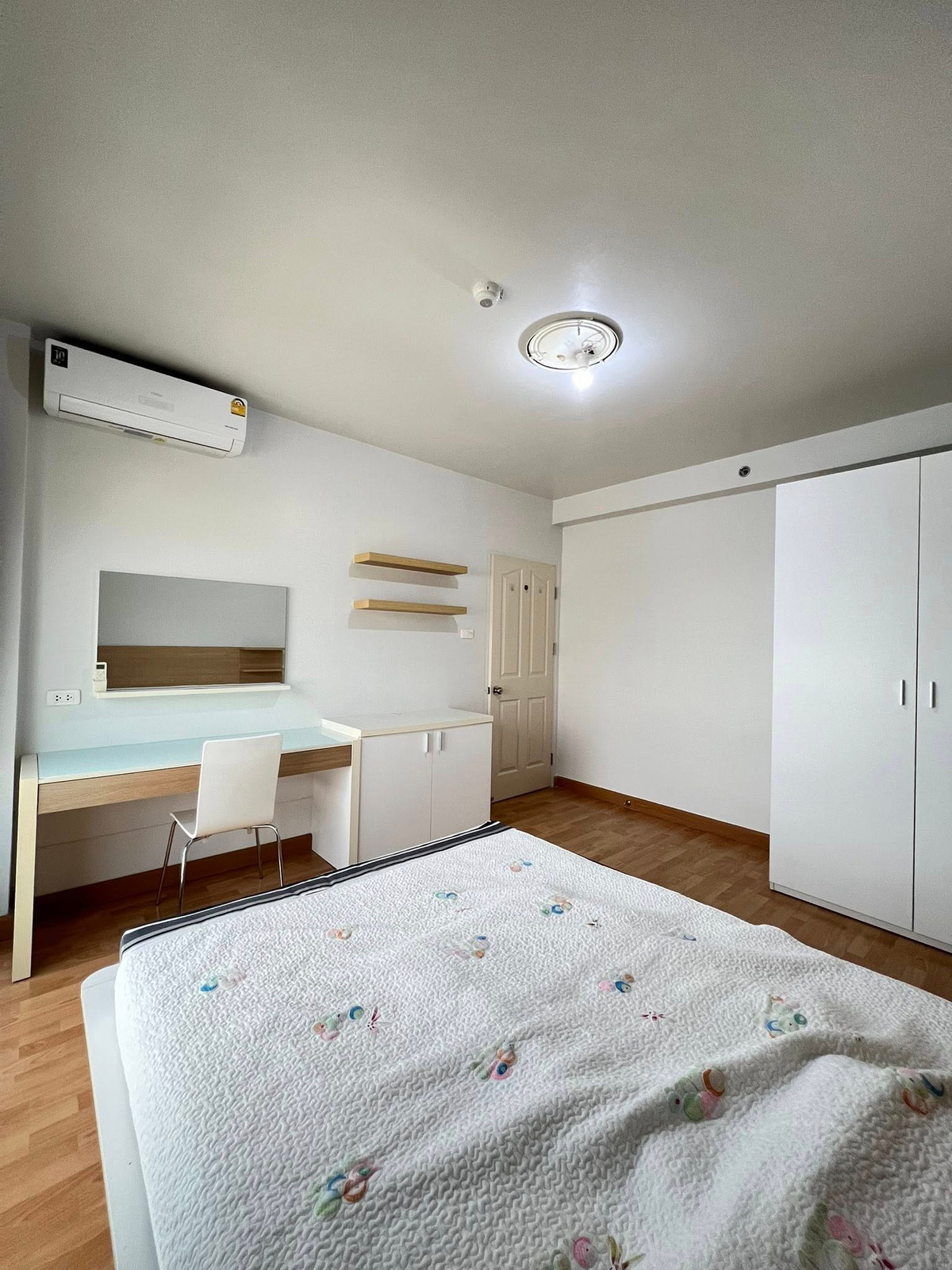 For SaleCondoPinklao, Charansanitwong : ✅Large Unit with Chao Phraya River View Near MRT Bang O✅ City Home Ratchada–Pinklao