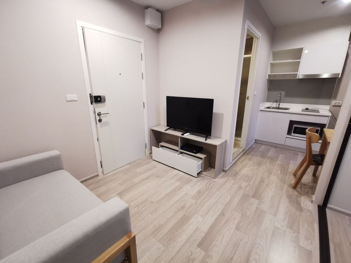 For RentCondoRama9, Petchburi, RCA : for rent the privancy rama9 1bedroom 0886382235