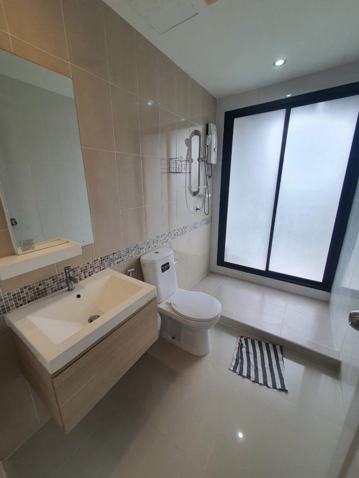 For RentCondoPattanakan, Srinakarin : #Z4975💥 140369 🔥Condo for rent S1 Rama 9 Condominium (old code S536)